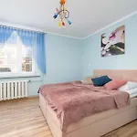 Lägenhet Klimatyczny Z Parkingiem By Renters *