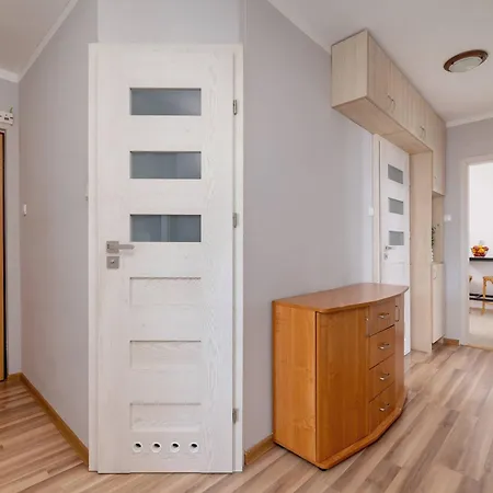Apartment Klimatyczny Z Parkingiem By Renters