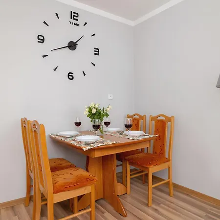 Klimatyczny Z Parkingiem By Renters Apartment Wisla