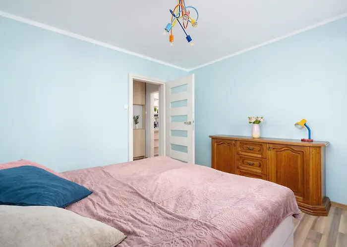 Klimatyczny Z Parkingiem By Renters ויסלאו