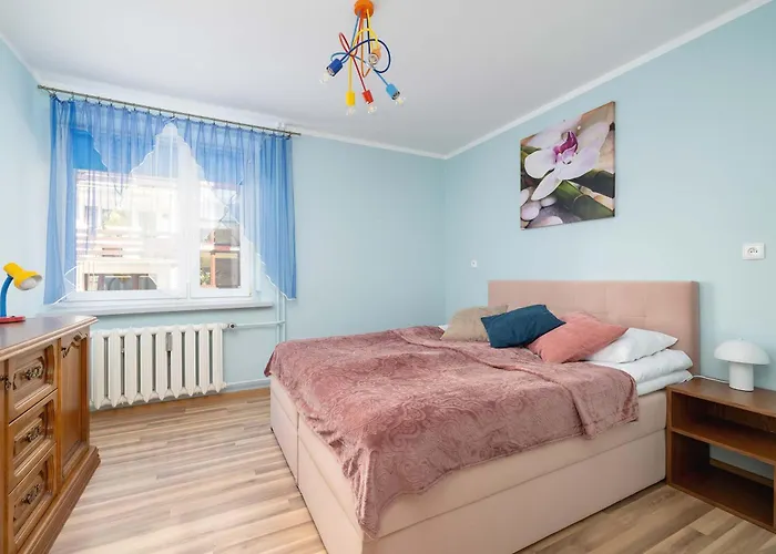 Apartment Klimatyczny Z Parkingiem By Renters *