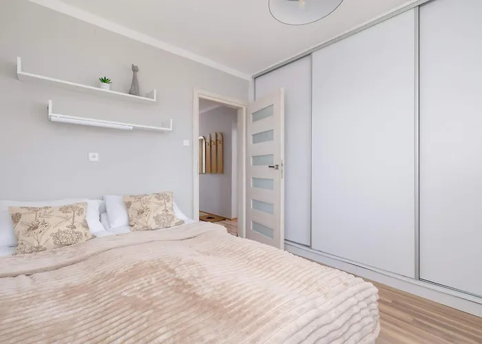 Klimatyczny Z Parkingiem By Renters Apartment *