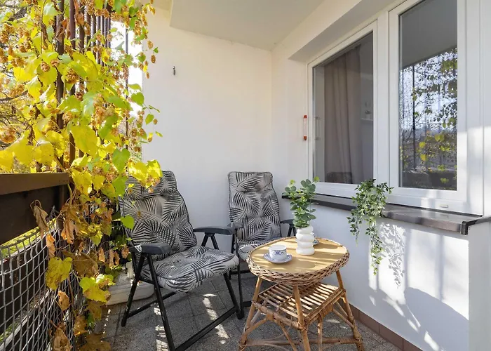 Klimatyczny Z Parkingiem By Renters Apartment *